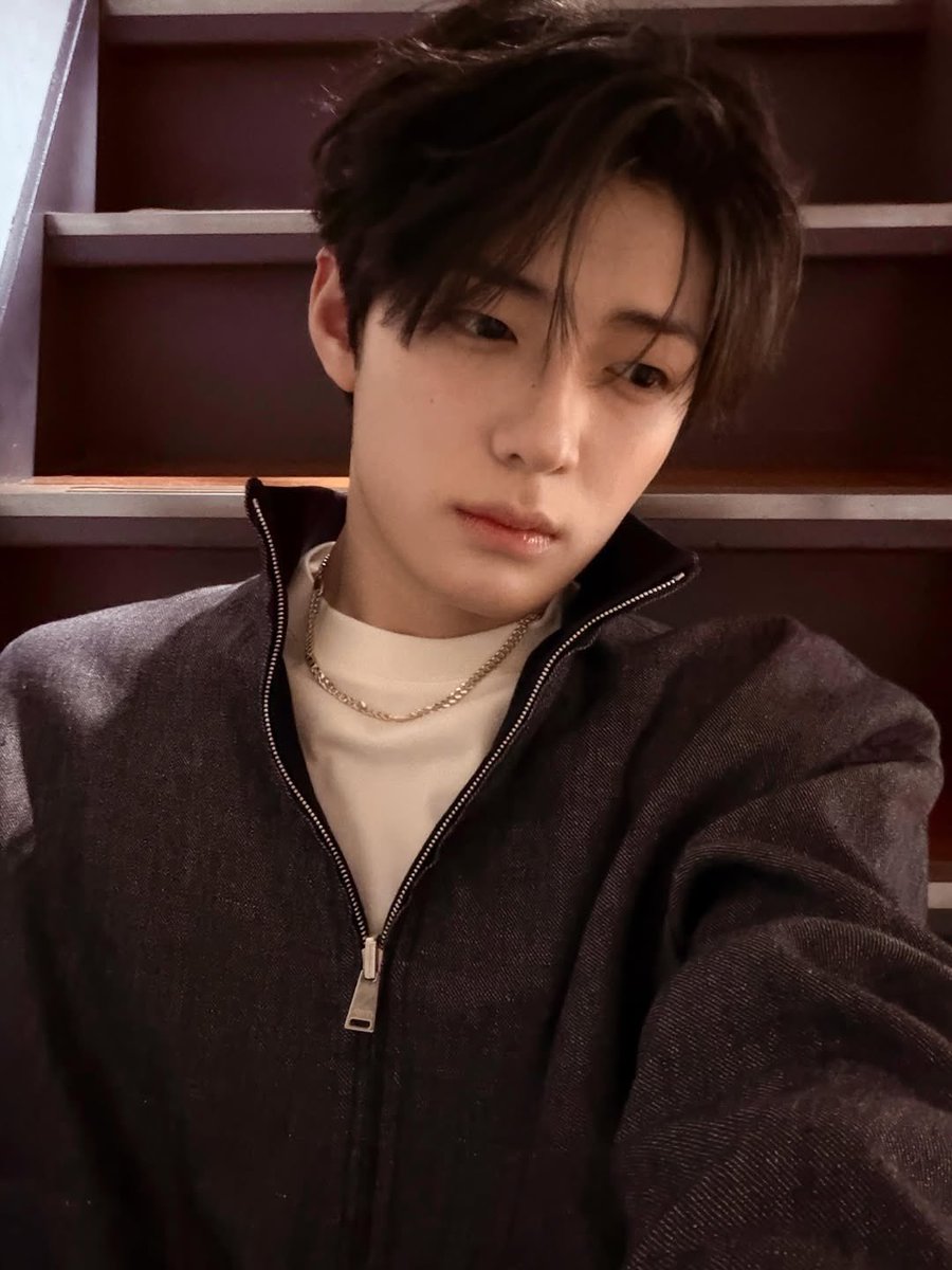 _MiniPeach_'s tweet photo. ฮื่ออออหล่อมากก🥹🥹🥹🥹 https://t.co/g58SPZrRsp