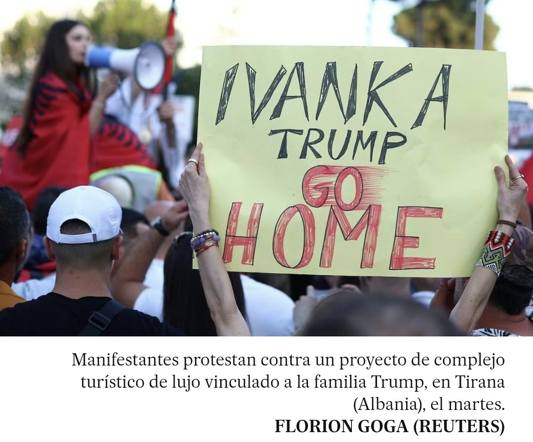 navi2004vcf's tweet photo. Me es muy familiar esa forma de protestar, ¿por qué será? 🤷‍♀️
Quizá algún día podremos decir sin rodeos que el valencianismo dotó a la sociedad de un modo de expresar la disconformidad ante las injusticias, de una forma de lucha.  🦇🤷‍♀️ https://t.co/Ont1yG6APf
