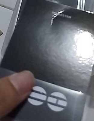 smonterlude's tweet photo. I think a lil bit dot on paperbased is not really damage, what called damage is this https://t.co/r8hQb9nZD7
