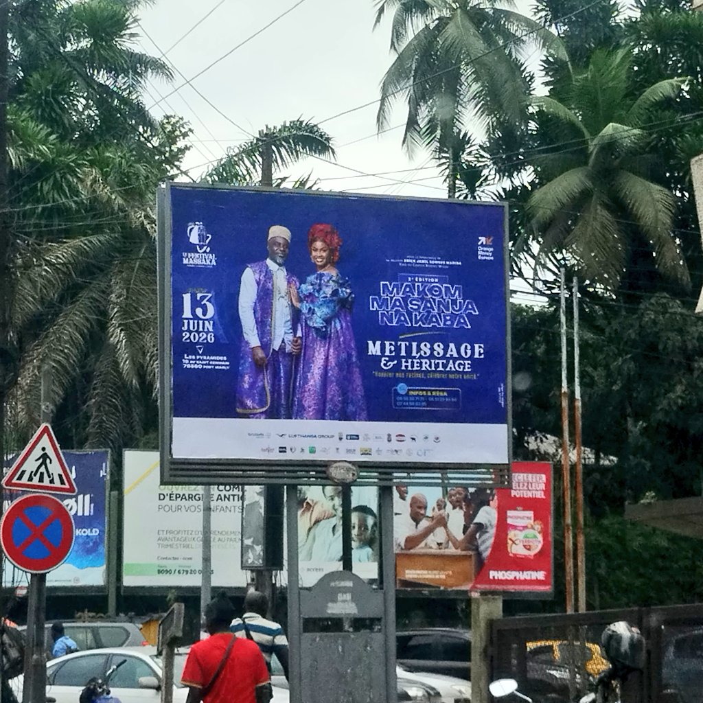 aristidemabatto's tweet photo. Le festival #Massaka (makom ma sanja na kana) annonce sa 2e édition en France (Port Marly). Sous le parrainage de @SongueMadiba.
@BouNghom c'est toi ici ? En tous cas la signature me retient à Douala.
#SniperDePub https://t.co/TPhABdx6hO
