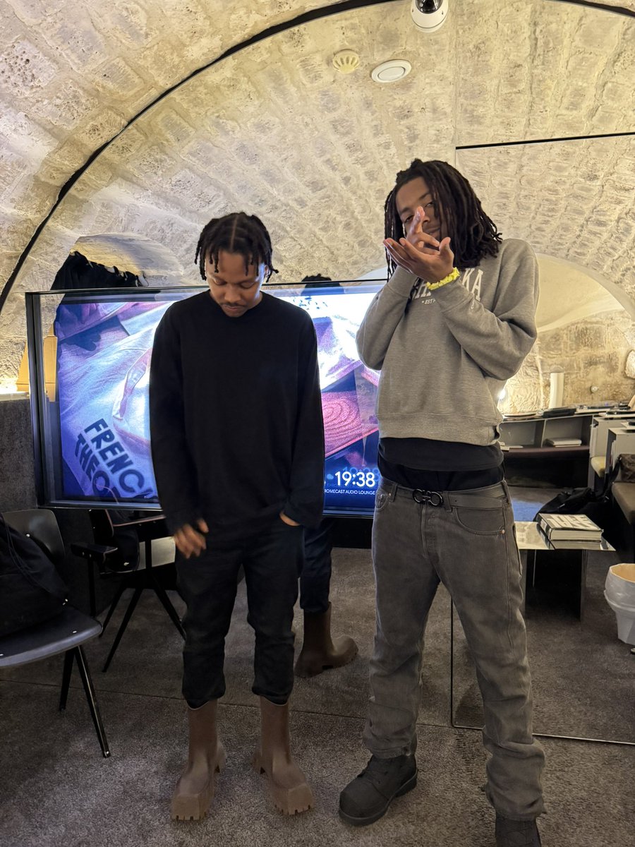 bergotalking's tweet photo. Demain 21h sur twitch avec Elyslime 
Guests : Luvlunatik , Yjick et Highman pour #Epiphany 

2 places pour le prochain show d’Elyslime! a gagné 

https://t.co/l5DtZQYVUd https://t.co/jDp5uspjCz