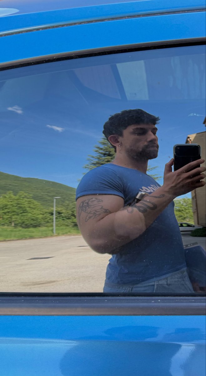 leofilizzato's tweet photo. Bicep https://t.co/3QuWSGveV0