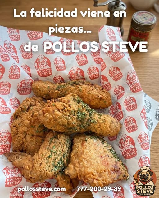24_morelos's tweet photo. JUEVES DE PONERSE EN MODO CROCANTE CON POLLOS STEVE
Si lo que te gusta es disfrutar de una buena comida que sea rica, casera y diferente, #PollosSteve te lleva hasta la puerta de tu casa el mejor #pollofrito de #Cuernavaca.
Para ordenar el tuyo, completamente personalizado, solo tienes que hacerlo a través de su sitio web: https://t.co/WjwGstekqF