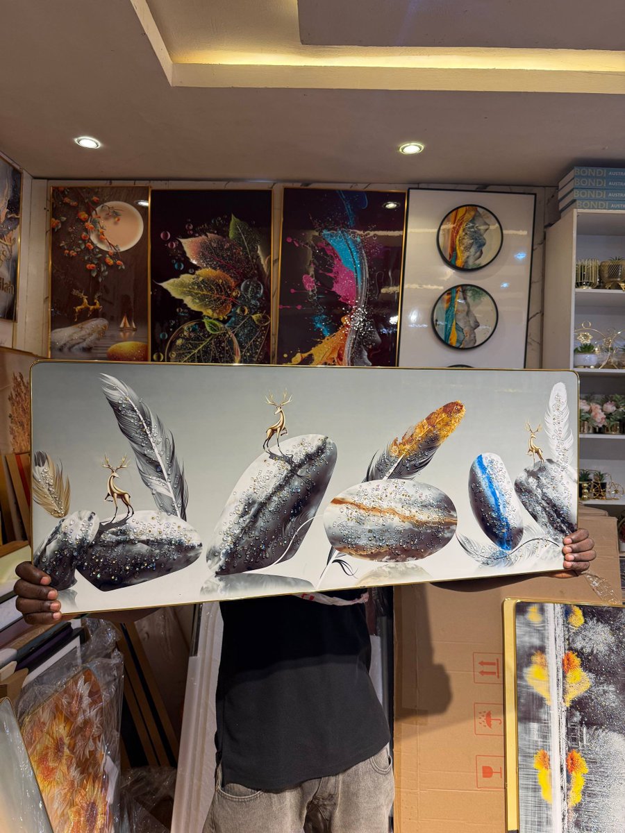 yetubs's tweet photo. Luxury Crystal Wall Acrylic Painting/stoned Art Frame 

Size: 40 by 100

🏷️ 55,000 naira https://t.co/VkpWV5g0mA