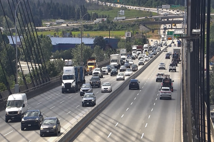 DriveBC's tweet photo. ⚠️#BCHwy91 #AlexFraserBridge northbound right lane blocked south end for a stalled motorcycle. Use caution, crews on scene. https://t.co/BeJrE8AzDI