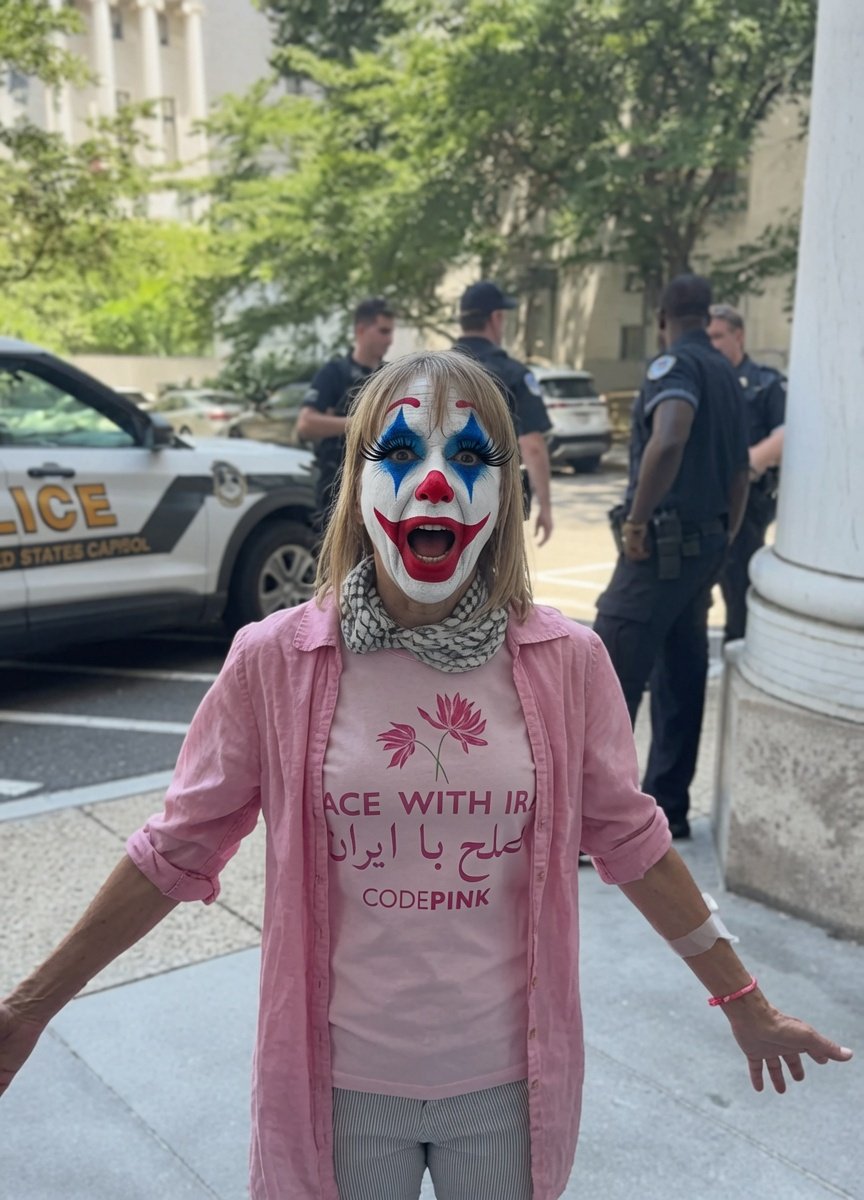 Broda_web4's tweet photo. @TacoforFive1 fkn clown show https://t.co/45ZKKXas9l