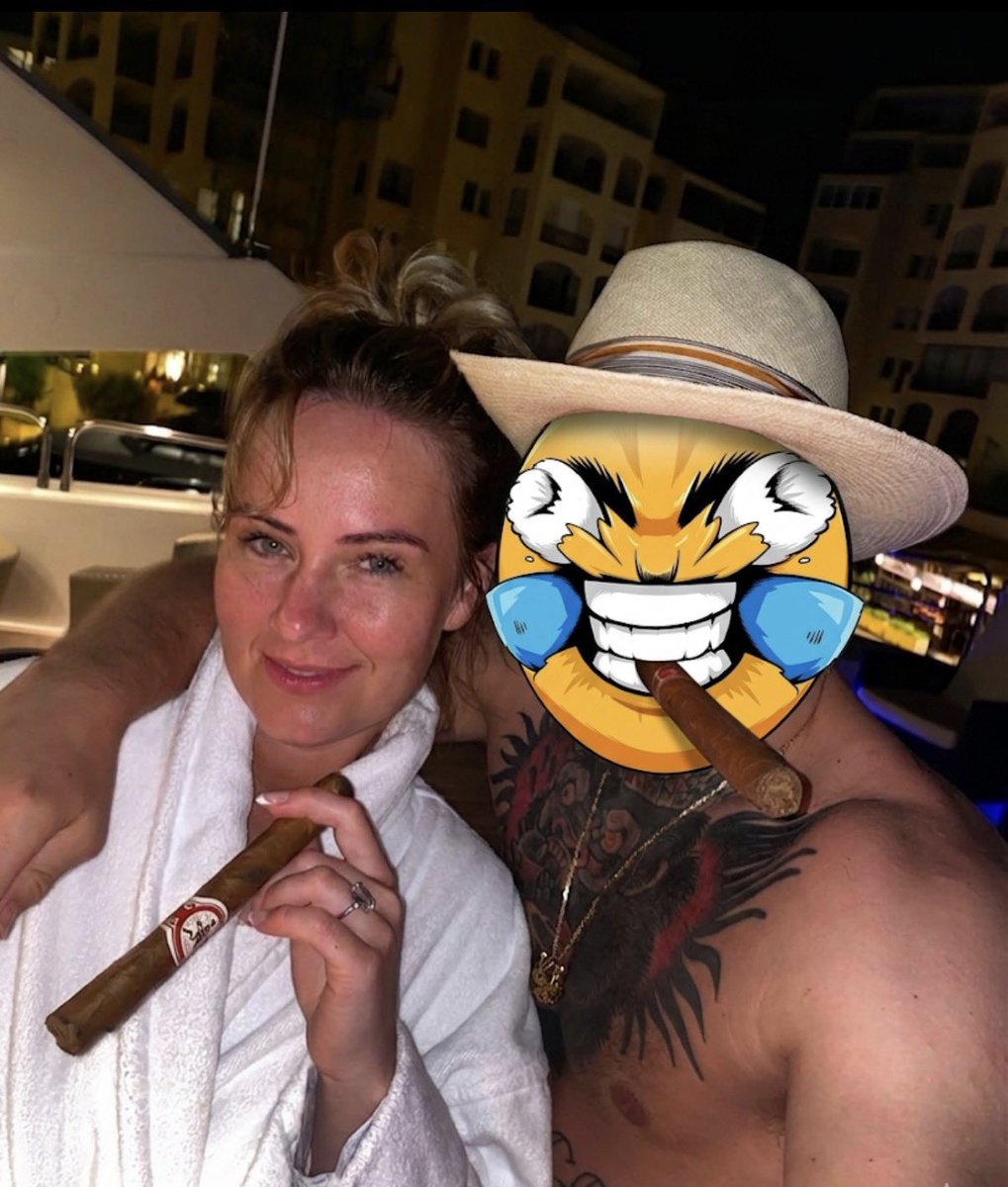 HMONEY_5's tweet photo. @theLMAOcoin $LMAO! weekend vibes holding LMAO https://t.co/kgj8WGVWL6