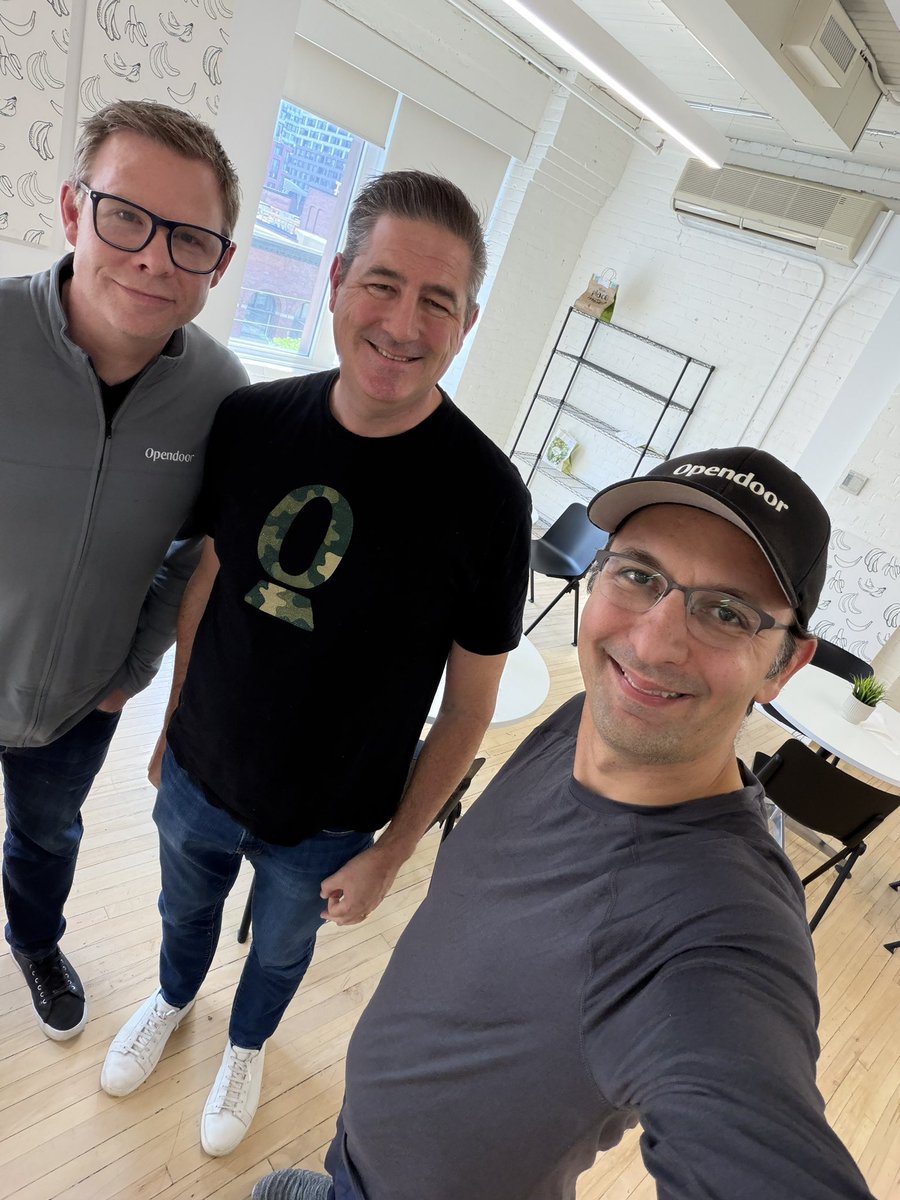 ericjackson's tweet photo. Got to spend time today with the new Opendoor OGs - @nejatian and @lucmatheson - at the new Toronto offices. I will write more later but, OPEN Aarmy, your investment is in GOOD HANDS 🙌🏻 https://t.co/EIbXPL22Wu