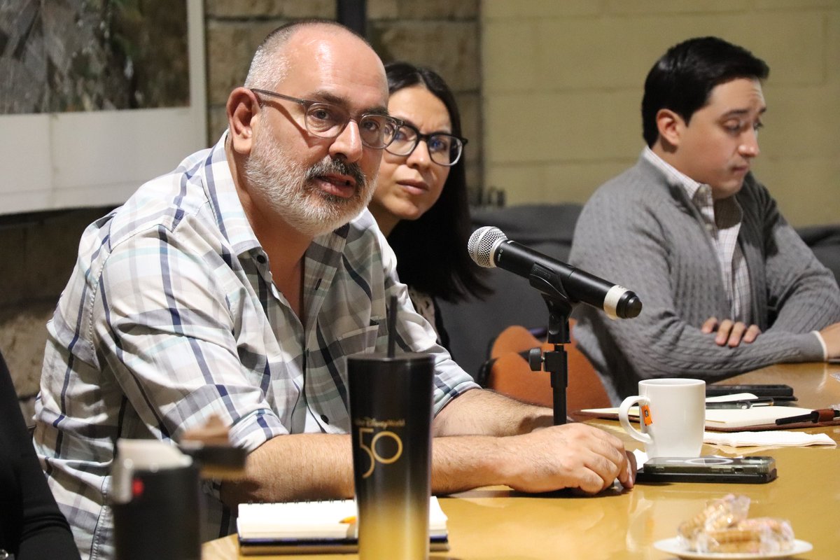 Implan_Leon's tweet photo. 📊 Asimismo, informamos sobre los avances alcanzados durante la primera reunión de la mesa técnica en materia de asentamientos irregulares, un espacio de trabajo que fortalece la coordinación y la construcción de soluciones para un desarrollo urbano más ordenado y sostenible. 🤝 https://t.co/sQAeaVUdrF