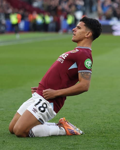 WestHam_Central tweet picture