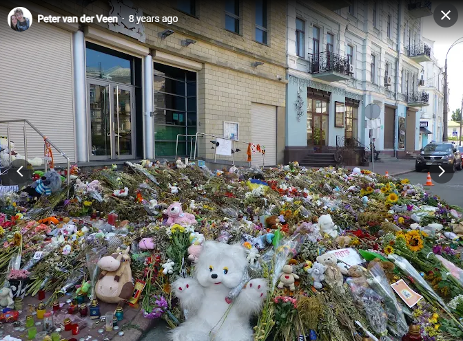 SH0295071856494's tweet photo. @my100goals @Inevitablewest Embassies appear to have a track record of ignoring common sense.  The Navalny one is particularly interesting, as that was a tribute to Russia's opposition leader and the Russian Embassy did not immediately remove it. https://t.co/BX2Q905YEe