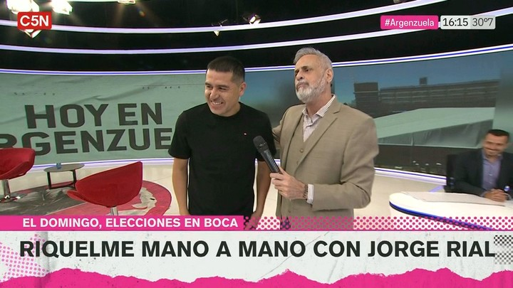 soykoli's tweet photo. 🗣️ @rialjorge en @CarnavalStream anoche:

"#Riquelme es mi amigo y ojalá se quede mucho tiempo más en #Boca, porque además como hincha de #River, me encanta verlos perder siempre en todos los Torneos. La gestión de #Román me está haciendo muy feliz". https://t.co/0mSJzyL3iv