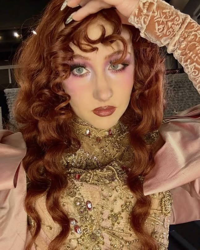 EstherGooner's tweet photo. This is toughhh but Im going fuck Hunter because I wanna give her a chance next to my faves, Marry Rachel duh🤭 and then kiss Chappell and make sure she leaves marks https://t.co/zMoVGkmeeN