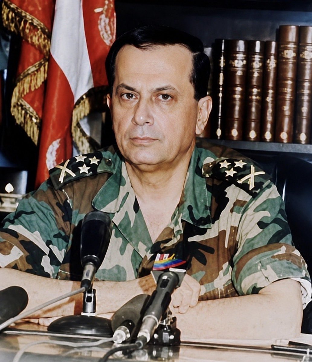 The_Danzz_'s tweet photo. ميشال عون  قبل الطائف : ارسلناكم بوثيقة سلام فعدتم بوثيقة استسلام ،،،،
ما اشبه الامس باليوم ،،، https://t.co/CZaZrsu8gZ