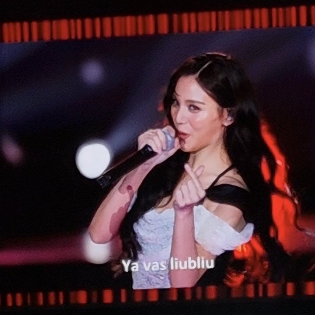 whyamisolazyyy's tweet photo. " หนูว่ามันไม่มีข้อเสียหายอะไรเลยในการที่จะแบบ be there for คนที่เรารัก " — เอมี่ ทสร 

🥺🥺🥺🥺🥺🥺🥺🥺🥺🥺🥺🥺🥺
🥺🥺🥺🥺🥺🥺🥺🥺🥺🥺🥺🥺🥺 https://t.co/4Svz5FyFuq
