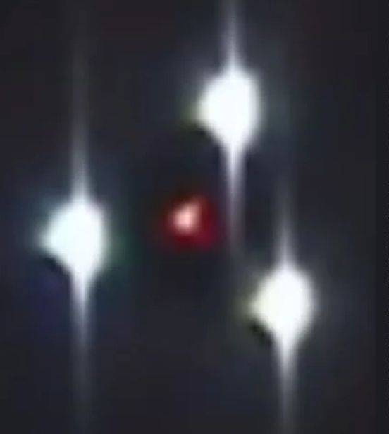 MattThe1st's tweet photo. Real UFOS https://t.co/J4dmEJT65q