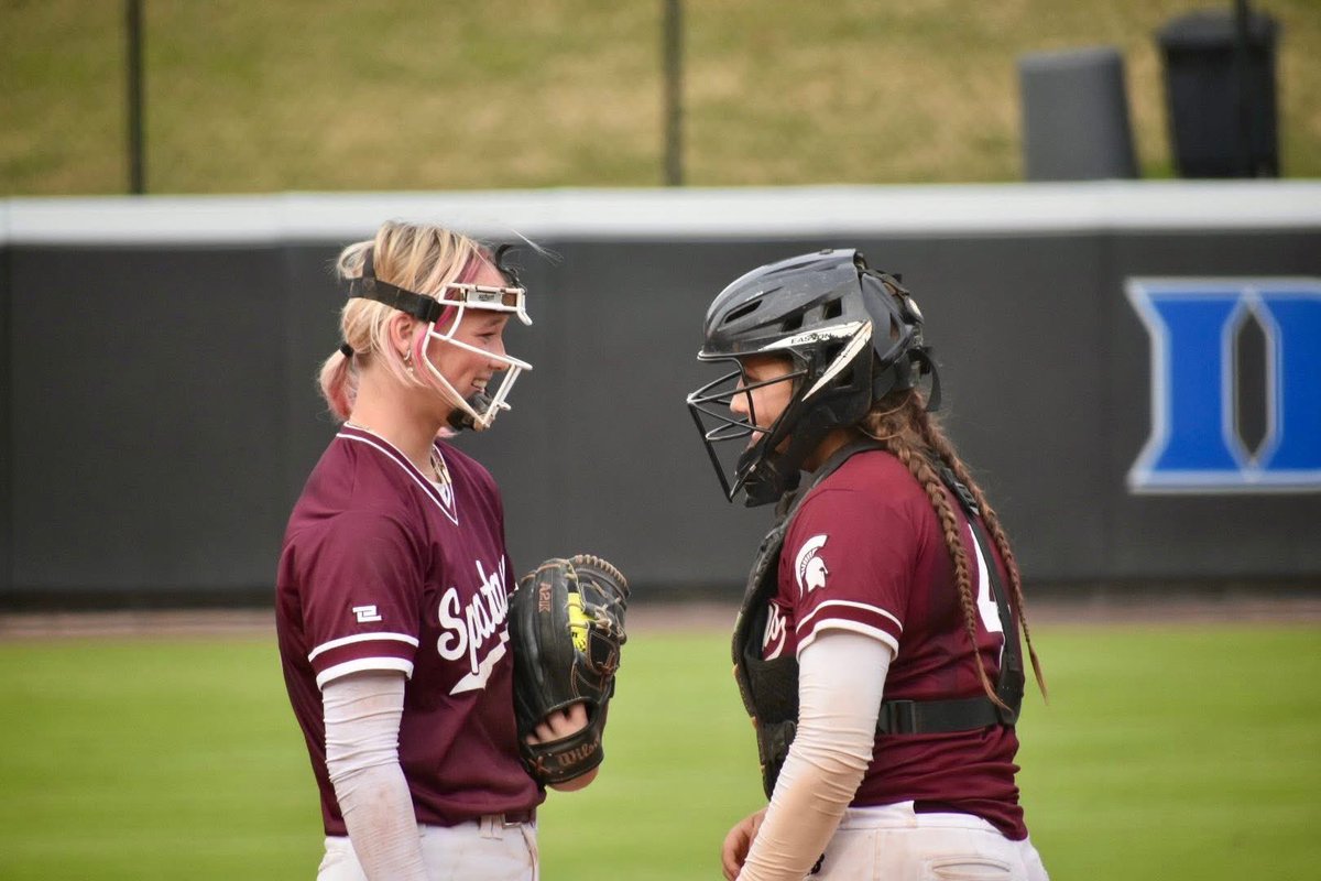 MaddyM_2028's tweet photo. I just wanted to say how thankful I am for the opportunity to have had @McartneyH as my catcher these past two years. Having her behind the plate has been such a blessing. From always making me look better on the mound, to our corny dad jokes, to the countless bullpens we’ve shared, every moment has meant a lot. I feel incredibly blessed to have had the chance to throw to her, and I’m grateful for all the memories we’ve made together. Go be great @clemsonsoftball !!

@SCHSfastpitch @MaxPreps @NCHSAA @HighSchoolOT @tha_show12 @amorris1148 @ExtraInningSB @LineDsoftball @SouthCaldwell_1
