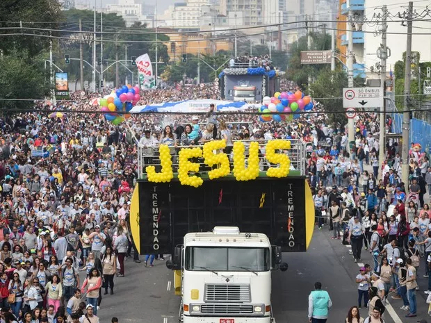 bralternativo_'s tweet photo. 🇧🇷✝️ Lula diz que decidiu não participar da Marcha para Jesus, em São Paulo, para "não passar a ideia de que quer tirar proveito político de algo sagrado". https://t.co/UtRCHl7MfD