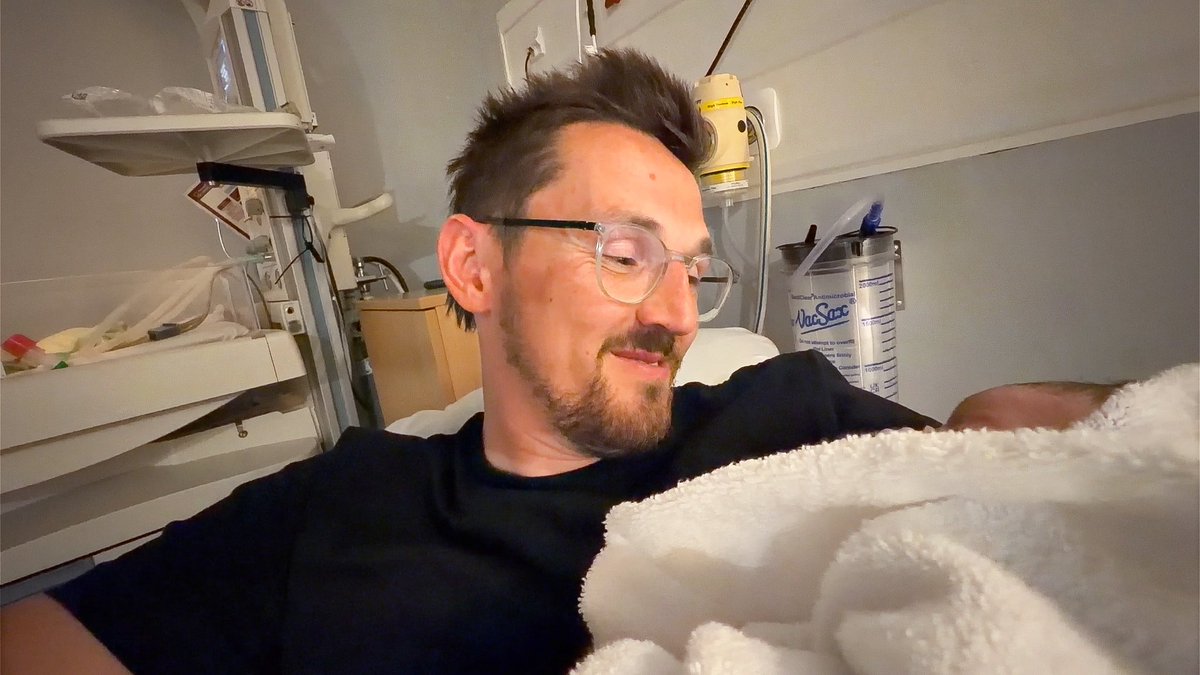 Syndicate's tweet photo. Welcoming our Little Baby Girl into the World ❤️ 😇 https://t.co/mN7fa6VyFI via @YouTube https://t.co/Cc6kpEBFdt