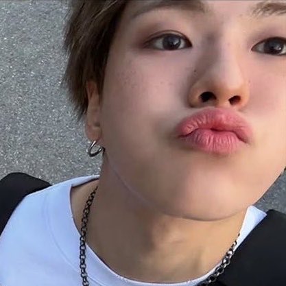 _elle4_'s tweet photo. Makeup artists keep him in orange blush and fake freckles pls and thank you https://t.co/dQjA7vgBge