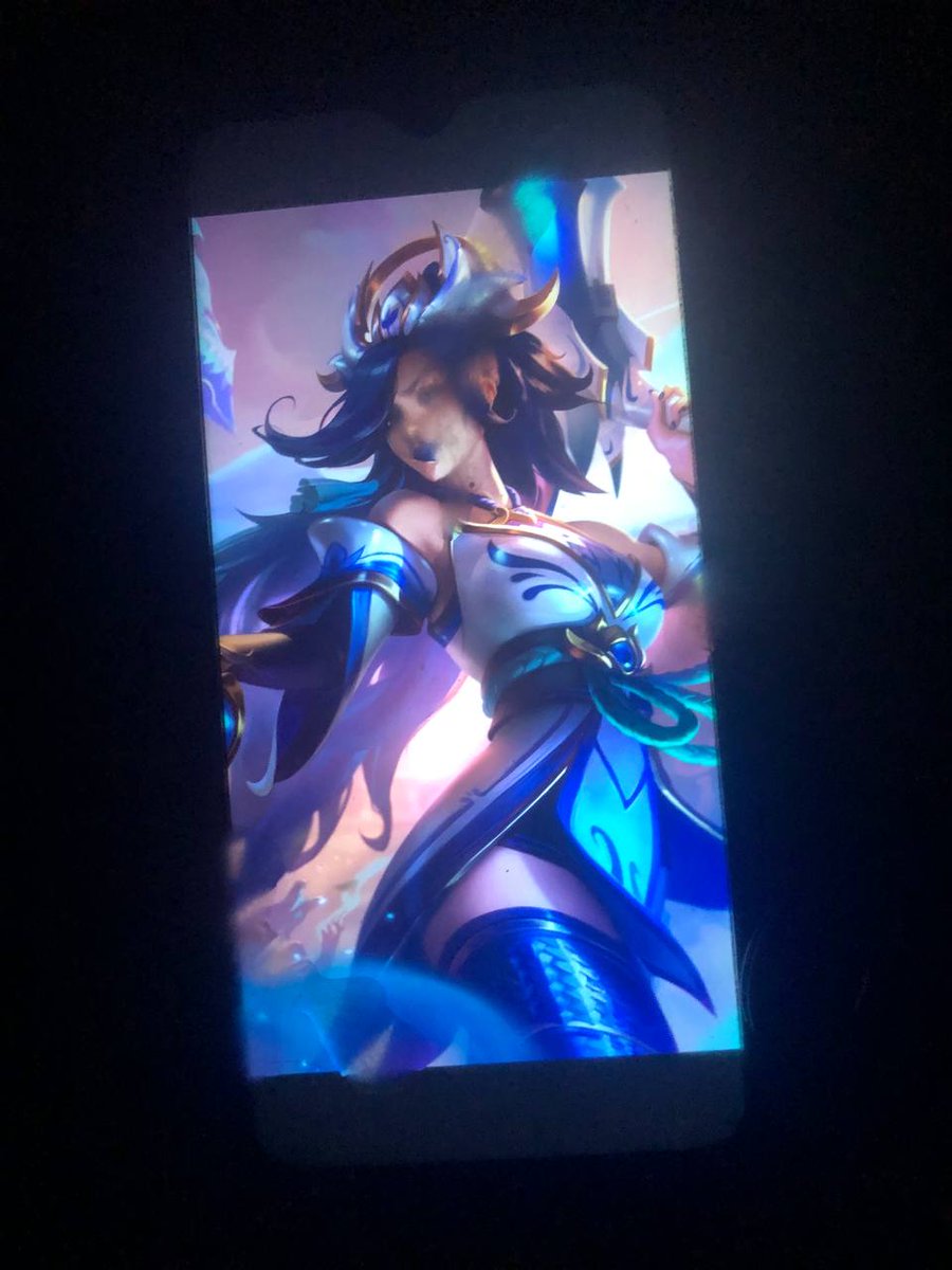 Pkyee90's tweet photo. Lux bias I guess https://t.co/e0UliMkaG1