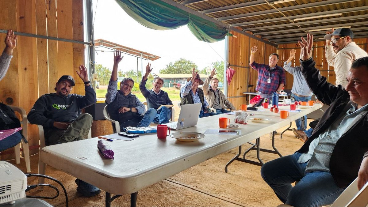 APFFSQ's tweet photo. Ayer se llevó a cabo la instalación del Subconsejo de Turismo de Sierra de Quila, un espacio de participación y coordinación que fortalece la gestión turística dentro del Área Natural Protegida.

La suma de esfuerzos entre los distintos sectores es fundamental 🤝 https://t.co/3kdNK5NmQH