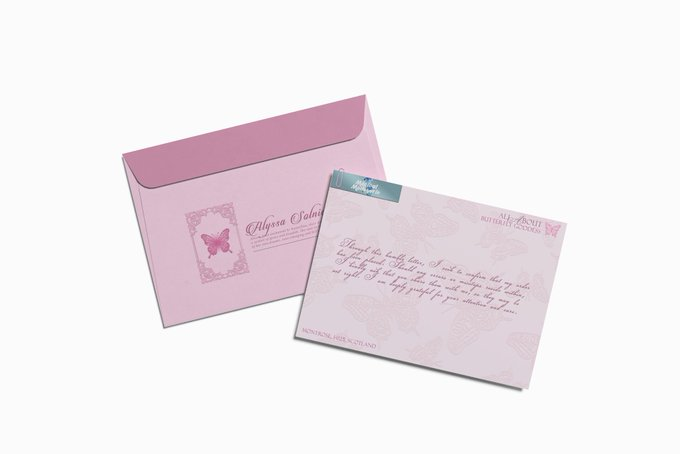 Iefacteur's tweet photo. 🦉: The next delivery came via Tinkerbell, who hovered softly nearby. Miko retrieved the pink envelope and handed it over to the staff, adding, “This one belongs to Professor Alyssa Everleight.” https://t.co/ERuWpLBaYf