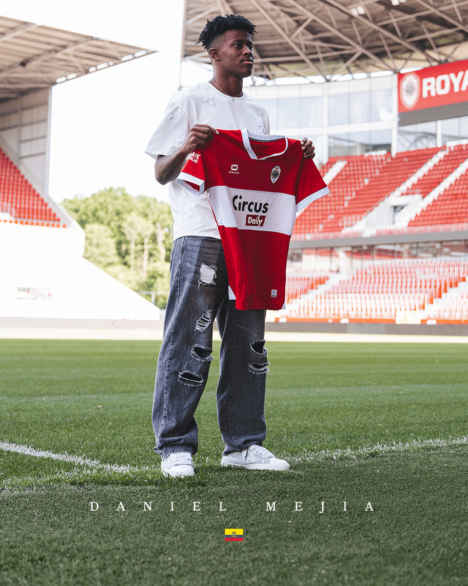official_rafc's tweet photo. ¡Bienvenido, Daniel! 🇪🇨🙌 https://t.co/yyL8SdkRGx