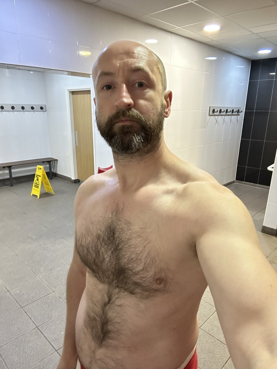 cjlaban's tweet photo. Feeling fat today but getting on with it https://t.co/QXFMJgyy8F