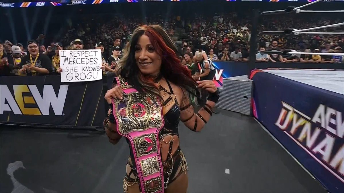 MichaelWilb2m's tweet photo. Mercedes Mone Appreciation Tweet @MercedesVarnado #LegitBoss #AEW #TheBeyonceOfAEW #GOAT #Queen #Legend #CEO #Bosstime #Mone #BankOnMone #TheDraw #TheConversation #TheLeader #TheStandard #TheBluePrint 💙💙💙🦋🦋🦋🐐😎🙎🏽♀️💙💜🖤🩵🤎💚💛🦋🦋🦋🤑💰🧡❤️🩷🤍🤑💰💙🦋🦋 https://t.co/49Re9CZIKk