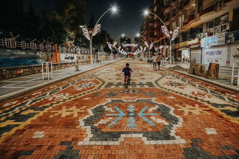 engin_dnc's tweet photo. Mardin’de bir sokak ve Van’da her sokak!

Teşekkürler @vanbuyuksehirbb https://t.co/iJgnXnCXd2