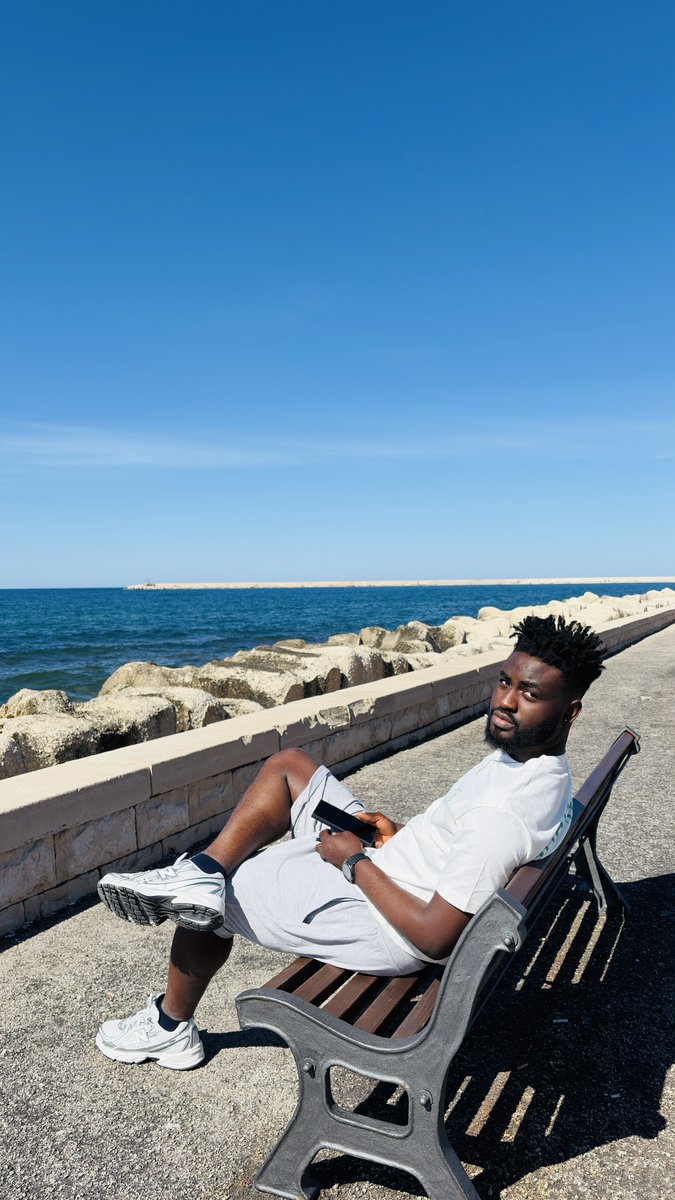 Tuale2DWurld's tweet photo. No matter how long the storm lasts, the sun always wins the morning.#Italy #summer https://t.co/hLy89JqVSa
