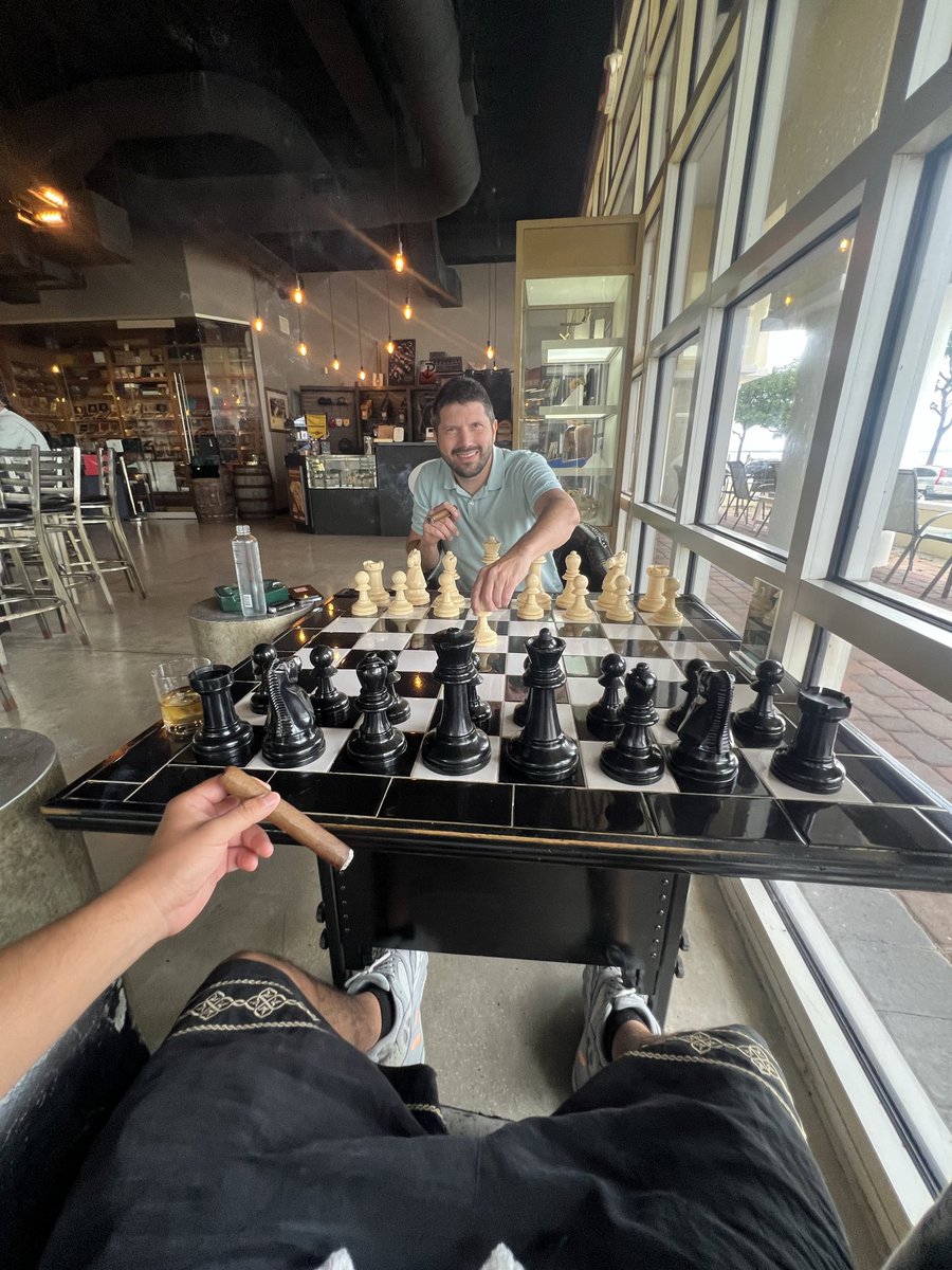 blooddoteth's tweet photo. The man himself @DrewRoberts https://t.co/R9WOwCVN5x