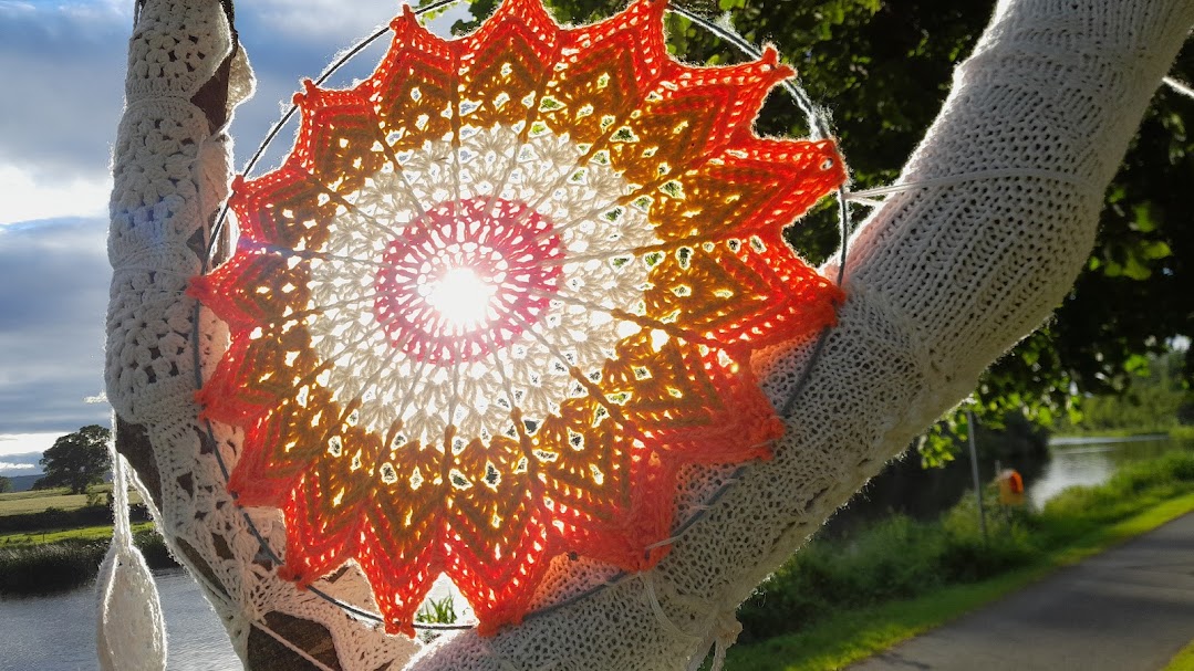 HarryEastwoods's tweet photo. Crocheted suncatcher working well. 
Day 155 of #100daysofwalking https://t.co/2eFc7FeSIl