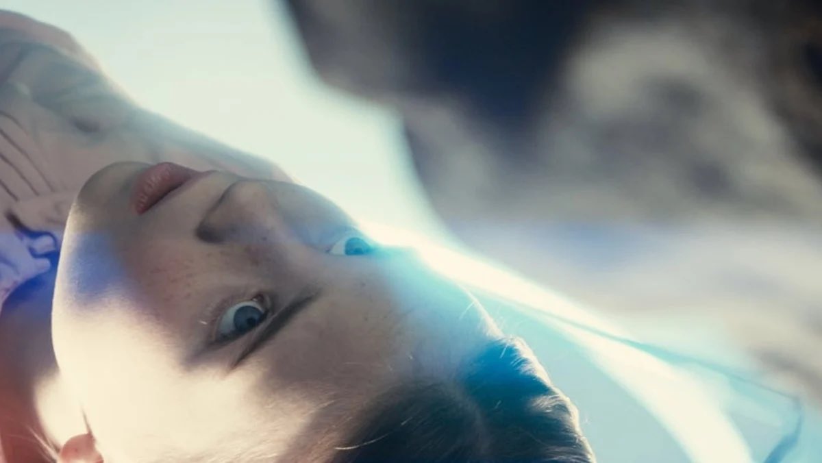 JoeyMagidson's tweet photo. Steven Spielberg builds Disclosure Day to a crescendo that had me in tears and on the edge of my seat. A master storyteller at the height of his powers. Emily Blunt is phenomenal. Exciting and fun, then shockingly moving. It took my breath away.

@disclosureday #DisclosureDay https://t.co/eQ3J5RRllp