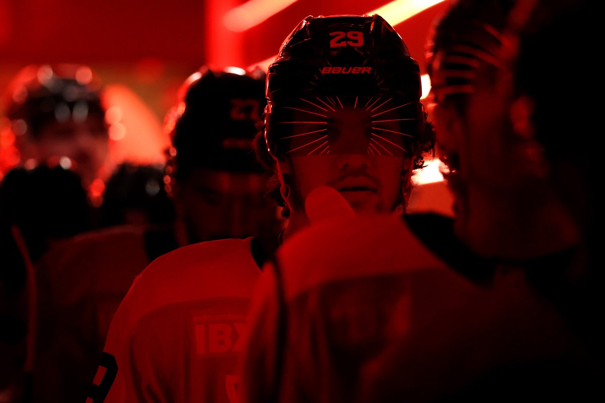NHLFlyers's tweet photo. The photos in our tunnel always go crazy. 😮‍💨🔥 https://t.co/F6969gdqlS