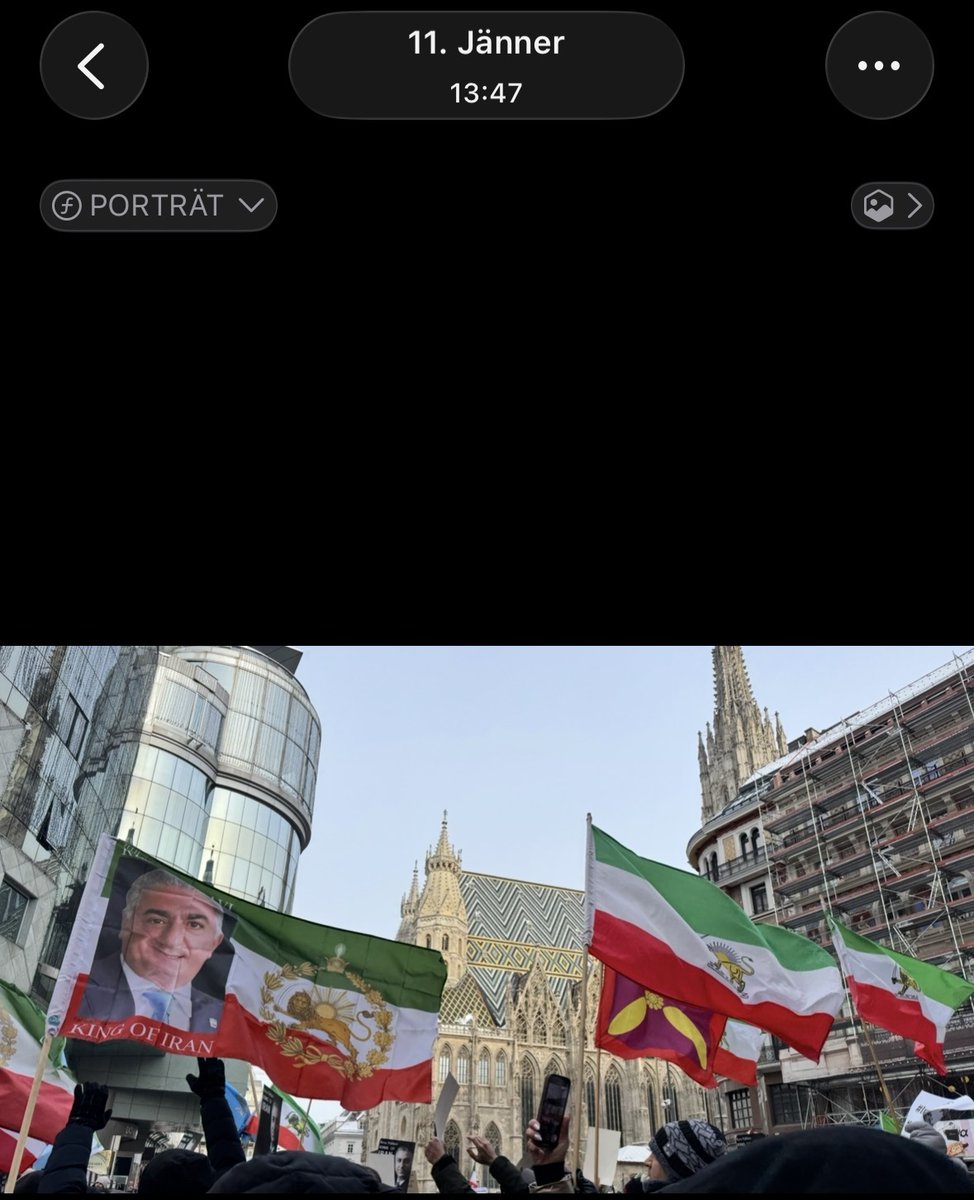 LadanMigra's tweet photo. گل های داخل ببینید
دو روز بعد از انقلاب خونین شما در ایران♥️
ما همراهتون شدیم تا پیروزی✌️ 
پاینده ایران
جاوید شاه
#KingRezaPahlavi https://t.co/uvO7wxMUt4