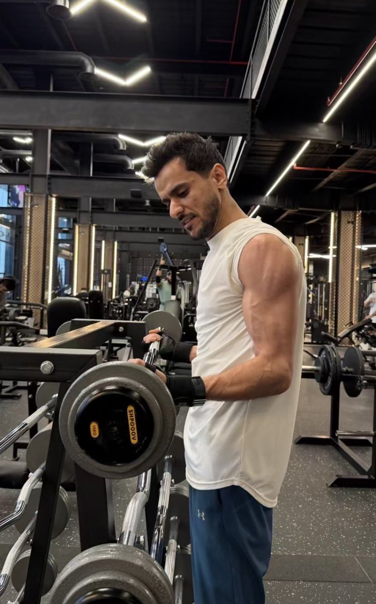 etsnc_'s tweet photo. المعضل عايض 💪🏻🤍 https://t.co/k8L88PiokV