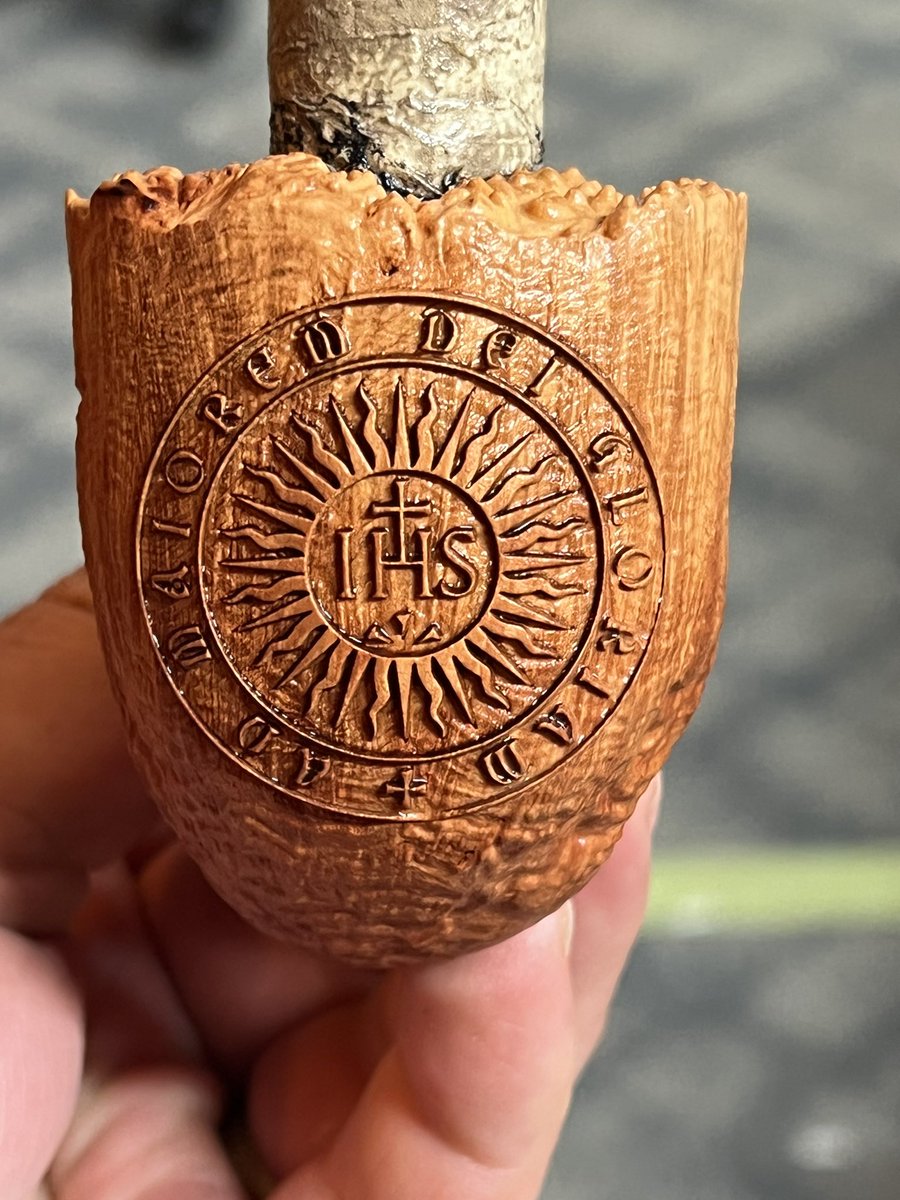 CatholicPipeCo's tweet photo. Freehand (hand carved) custom in progress https://t.co/tva82L3q8k