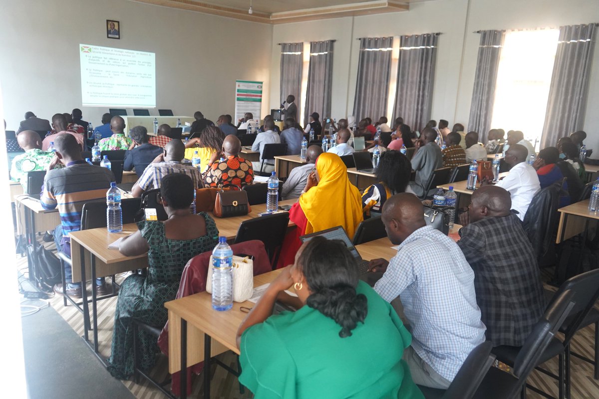 seppmsan's tweet photo. (3/3)Cette formation a ciblé les membres des comités de pilotage des plateformes provinciales de Burunga, Butanyerera et Gitega, ainsi que des plateformes communales de Gisuru, Butaganzwa, Karusi, Shombo, Kirundo, Busoni et Musongati, @Dr_SibomanaCel https://t.co/0dhQJhaCYS
