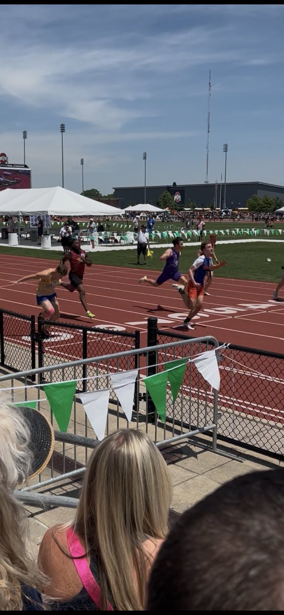 CNEAthletics's tweet photo. Trenton McIntosh finished in 10th place out of 18 runners in the OHSAA DIV 100 meter prelims. Just missing finals by one place. Congratulations on a great track season Trenton! https://t.co/aCNKXaQmty