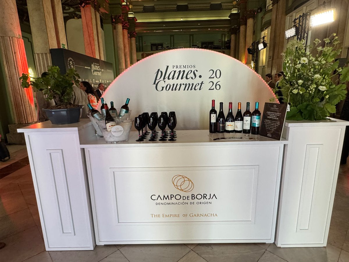 docampodeborja's tweet photo. ¡Asistimos a los #PremiosPlanesGourmet en Madrid, @mediasetcom! https://t.co/aahaFwIg6j