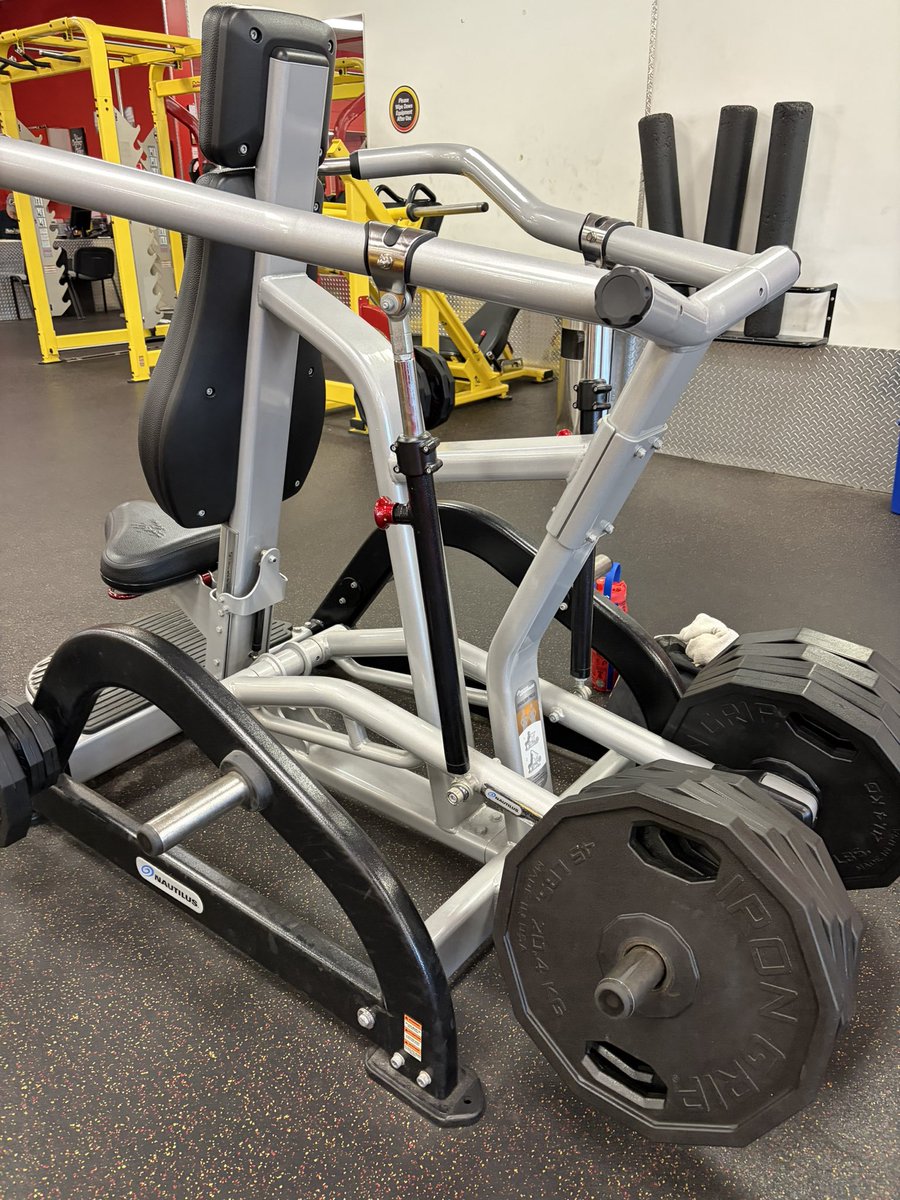 silvrgoat06's tweet photo. Only about an hour today but I did test drive the “new” cable machine 💪 #BeStrong #LiftWeights #Fitness #FitOver40 #MentalHealth #Cables https://t.co/ttOAF5kN6p