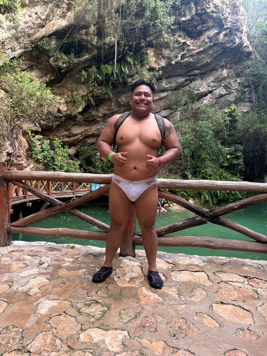 Jon1011's tweet photo. … que la vida me de más oportunidades de Yucatánear … 🤭🤭😍😍😍 https://t.co/QCEzEzTPMn