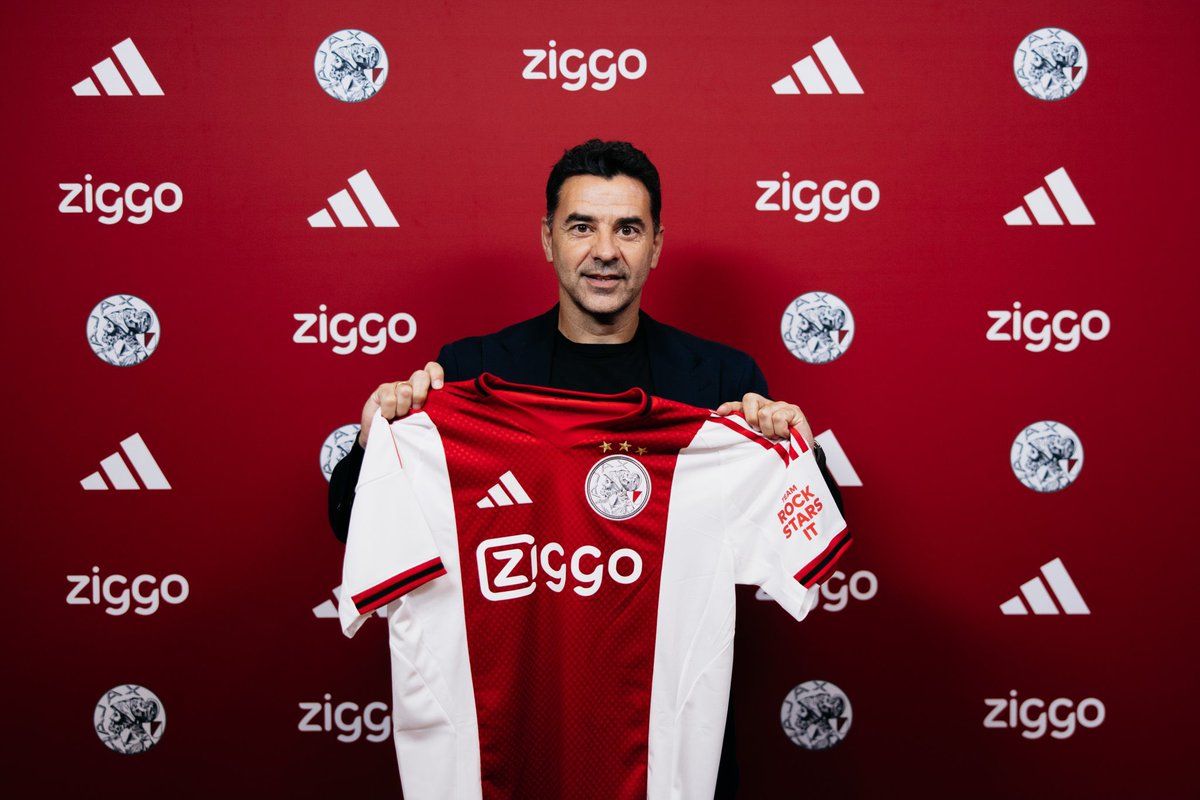 ADRV_The_Yo's tweet photo. Liverpool, Ajax, Villarreal...

El potencial Champions que ha tenido el Rayo Vallecano en los banquillos desde 2017 y no ha sabido mantener, harto de todos los problemas extradeportivos diarios... https://t.co/qIXAAOFXgy