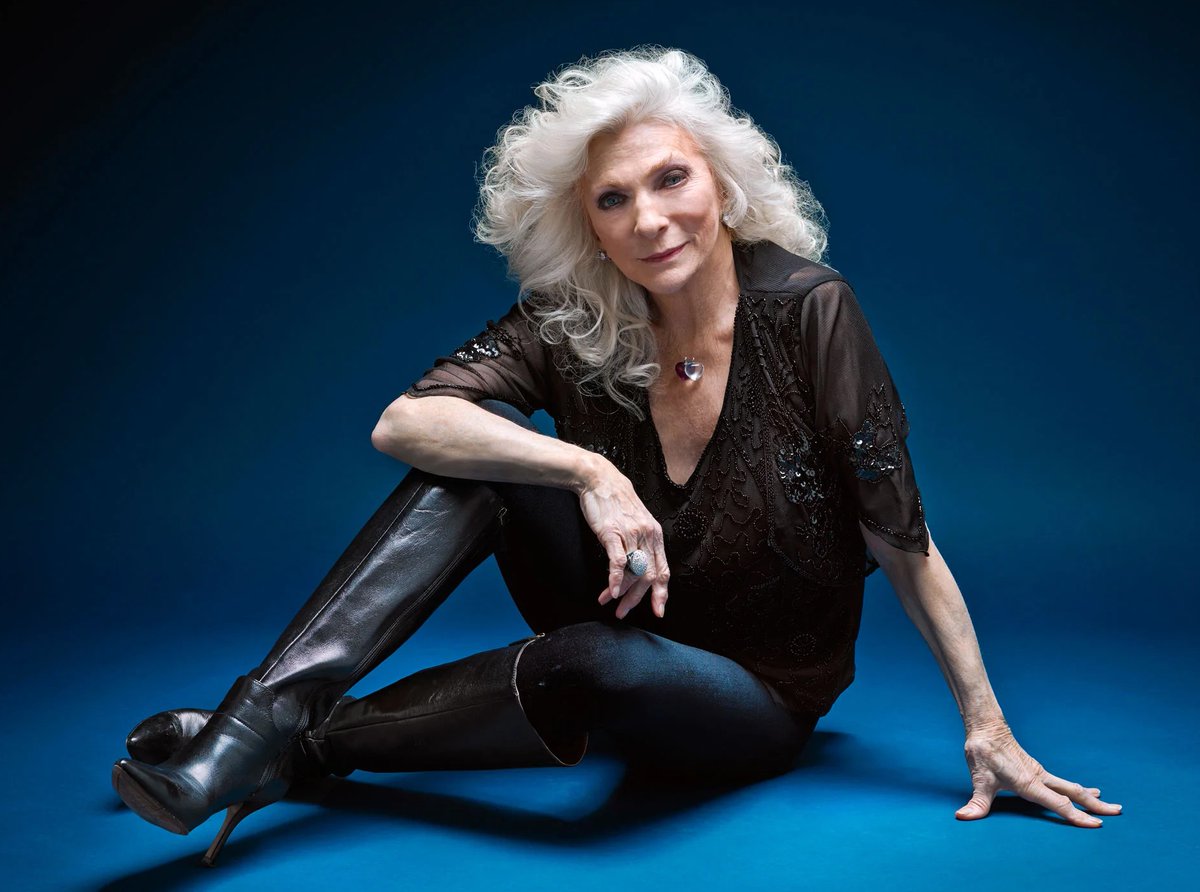 WYDaily's tweet photo. Judy Collins Leads Performances in Colonial Williamsburg PBS Special

https://t.co/s8rMJ3mwyl https://t.co/CGglJzhYfe