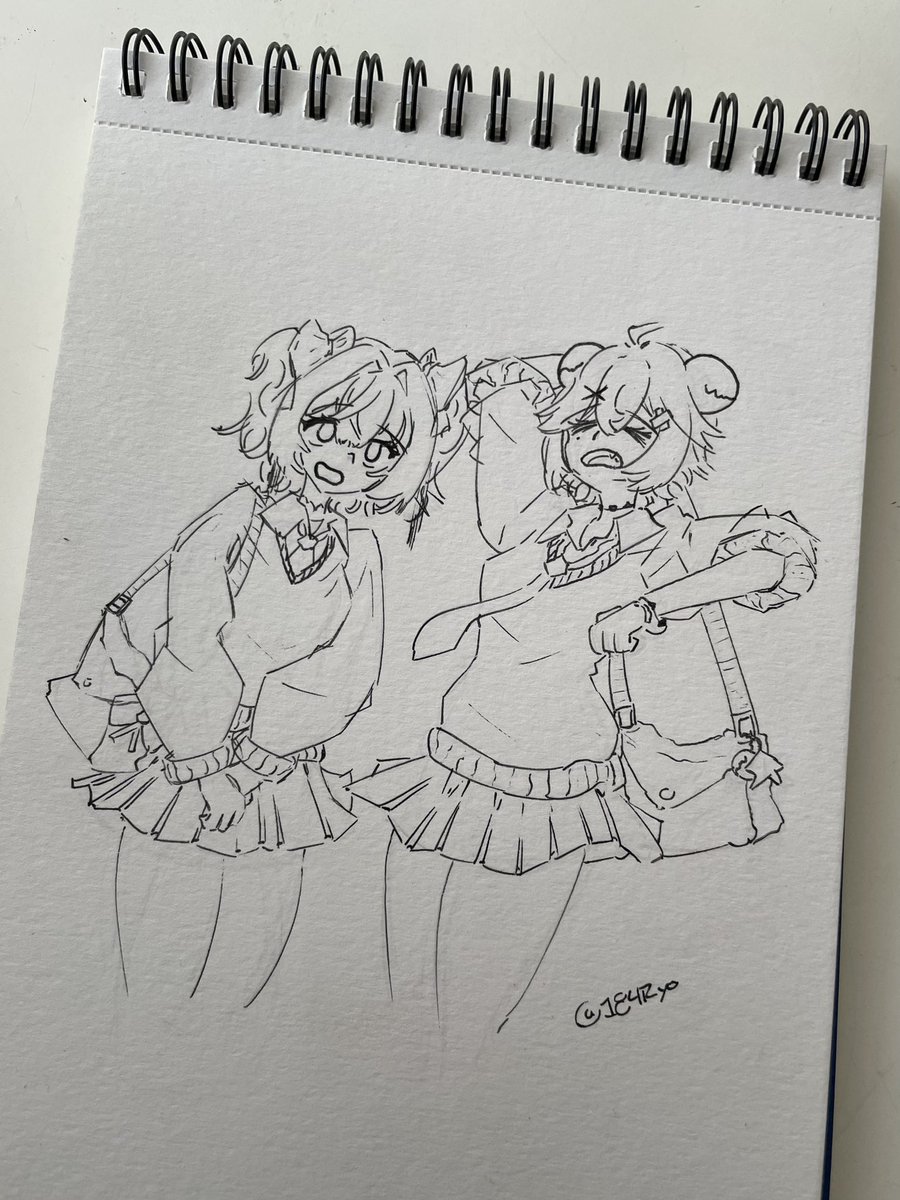 184Ryo's tweet photo. Morning sketch 

#YUYILLXST #aquwarium https://t.co/UPxfQBPRrZ