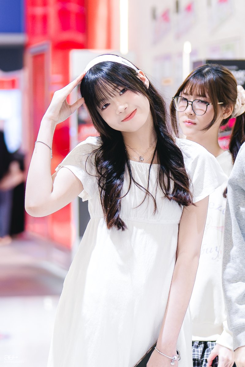 lensyuem's tweet photo. ชอบน้องเก้บคับ
#BNK48 #GrapeBNK48 https://t.co/m828oAw85o