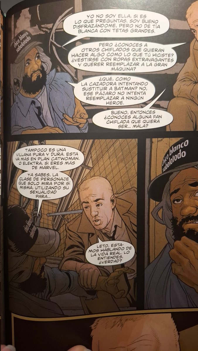 mena_vk's tweet photo. Una de las cosas que me gusta es que algunos textos están escritos directamente para los que somos unos auténticos frikazos, con muchas referencias a los comics de DC sobretodo. La guinda del pastel es el número 40 de la colección. https://t.co/sQBAG28lg0