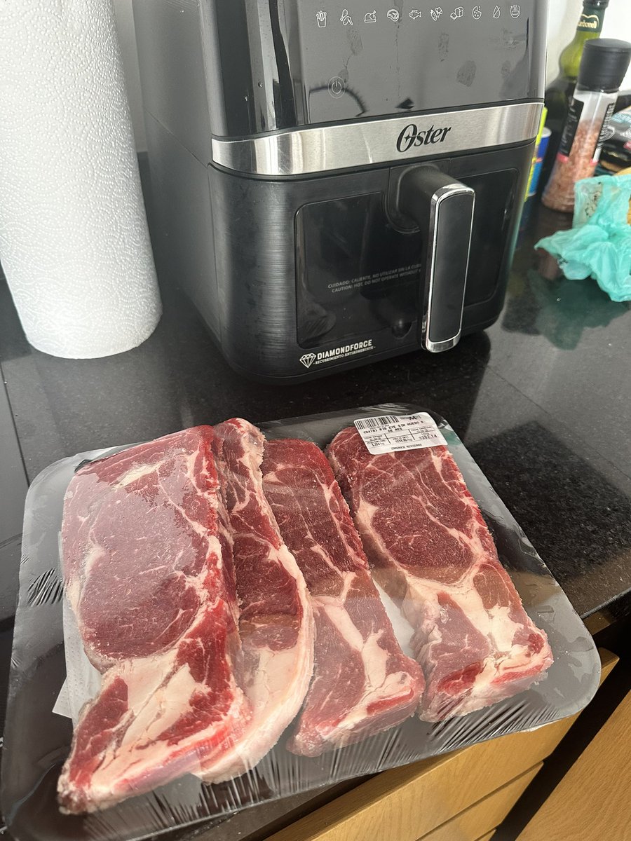 MosheModeira's tweet photo. @JayGenXer meanwhile, in Mexico … this price is in pesos, for top shelf high quality ribeye steaks at Carne Mart. Why Canadians haven’t revolted yet needs to be studied. https://t.co/U0Jul4kwBB